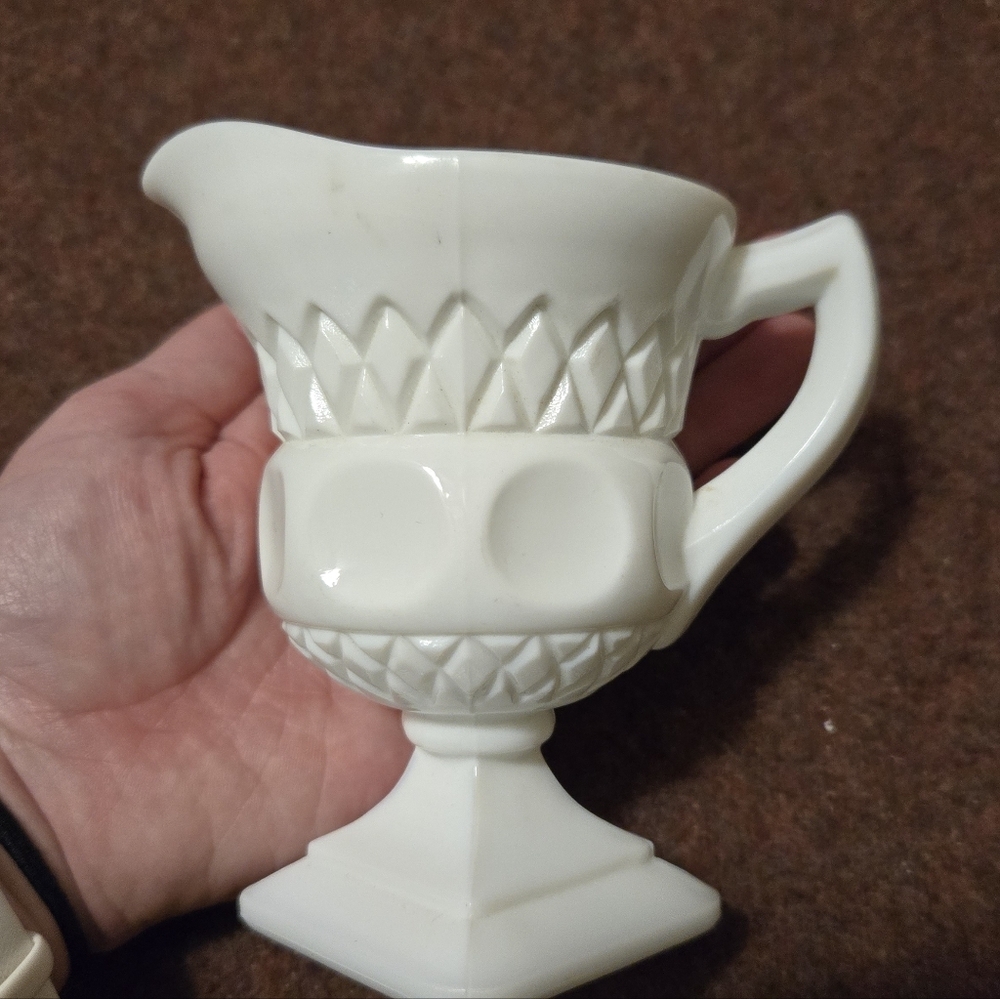 Vintage McKee Plymouth Thumbprint Milk Glass Pedestal Creamer Exc Cond